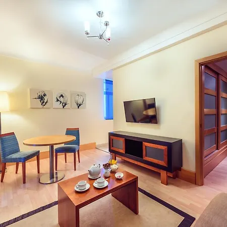 The Caleta Self-catering Apartment *
